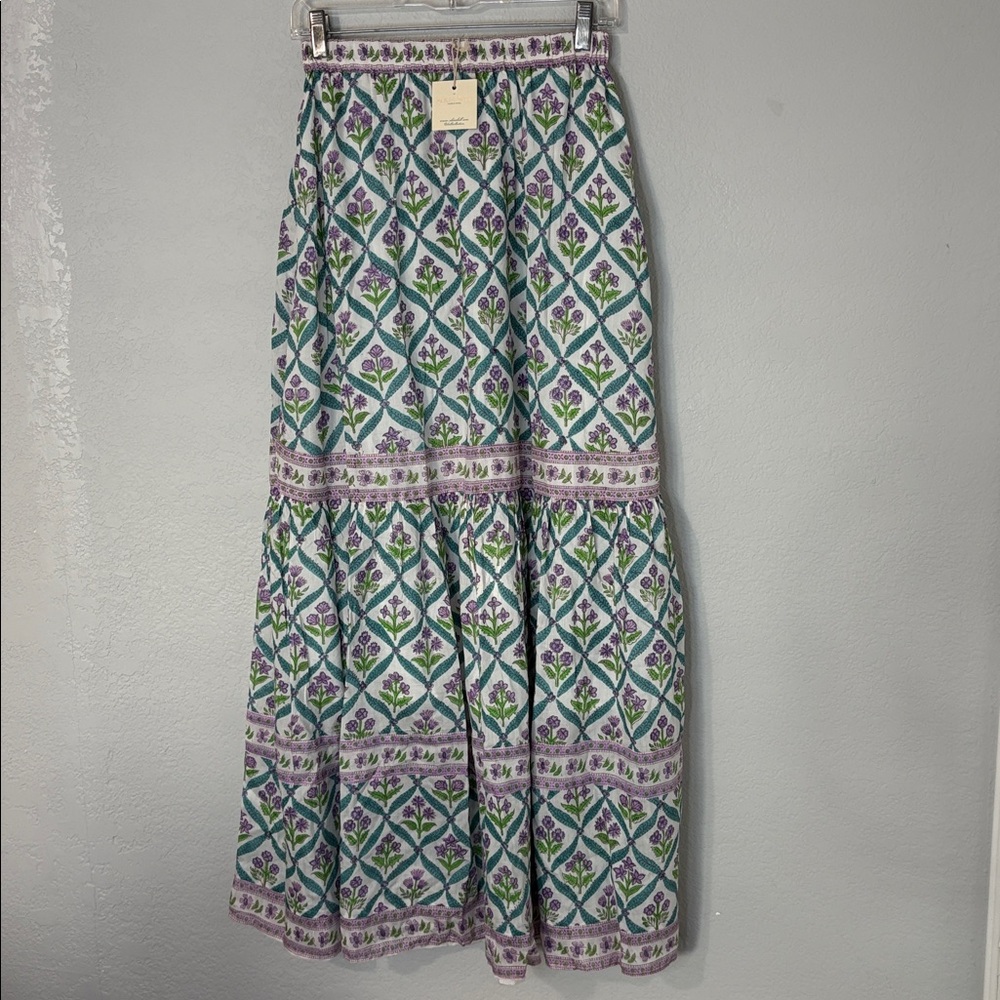 Boho Tile-Print Maxi Skirt in White and Lavender - Picture 2 of 7